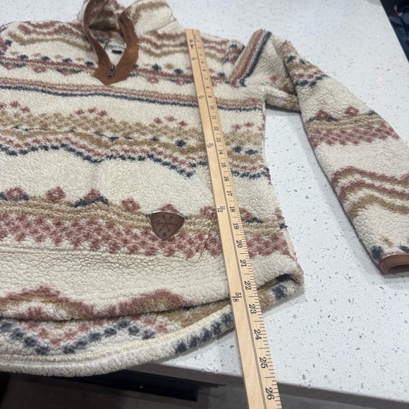 Legendary Whitetails Cream and Brown Patterned Sherpa Sweatshirt - Picture 4 of 6